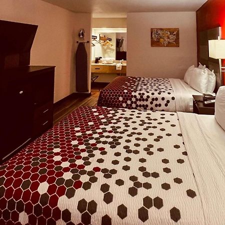 Econo Lodge Inn & Suites Downtown San Antonio Bagian luar foto