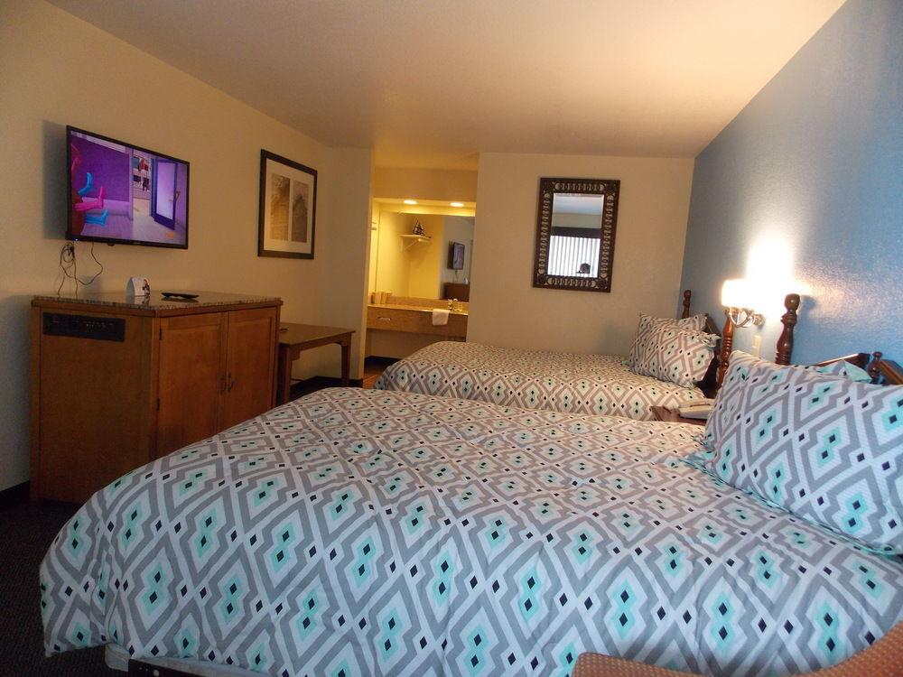 Econo Lodge Inn & Suites Downtown San Antonio Bagian luar foto