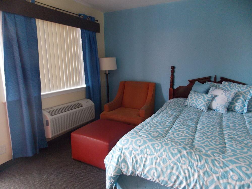 Econo Lodge Inn & Suites Downtown San Antonio Bagian luar foto
