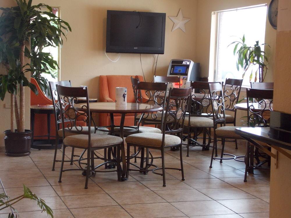 Econo Lodge Inn & Suites Downtown San Antonio Bagian luar foto