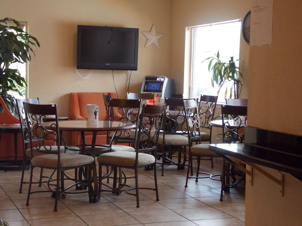 Econo Lodge Inn & Suites Downtown San Antonio Bagian luar foto