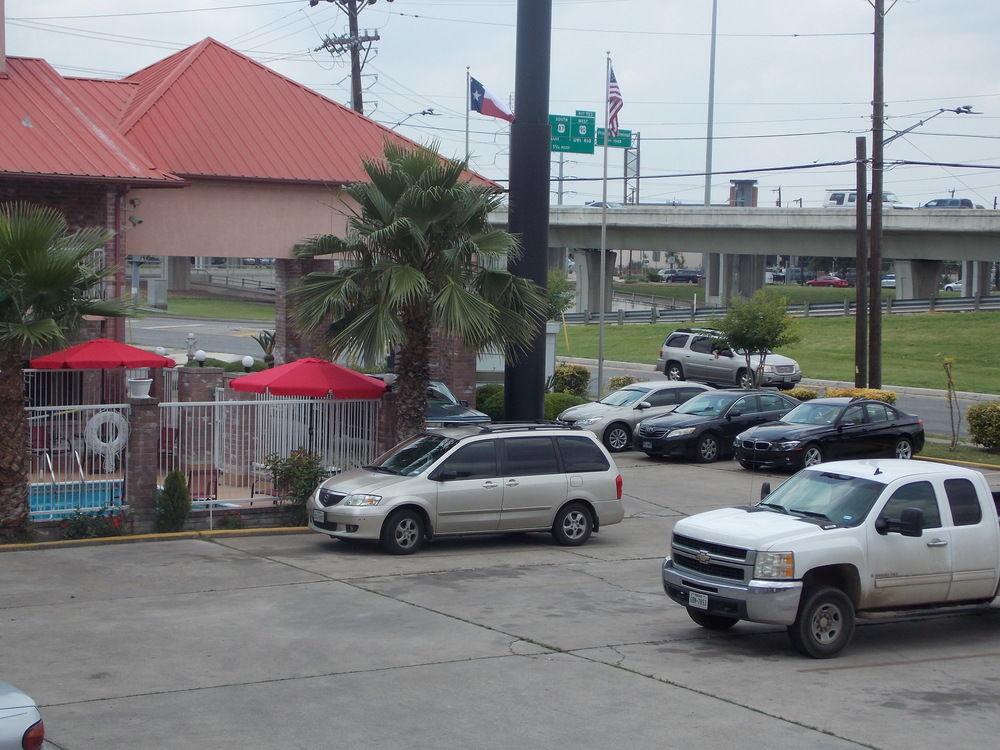 Econo Lodge Inn & Suites Downtown San Antonio Bagian luar foto