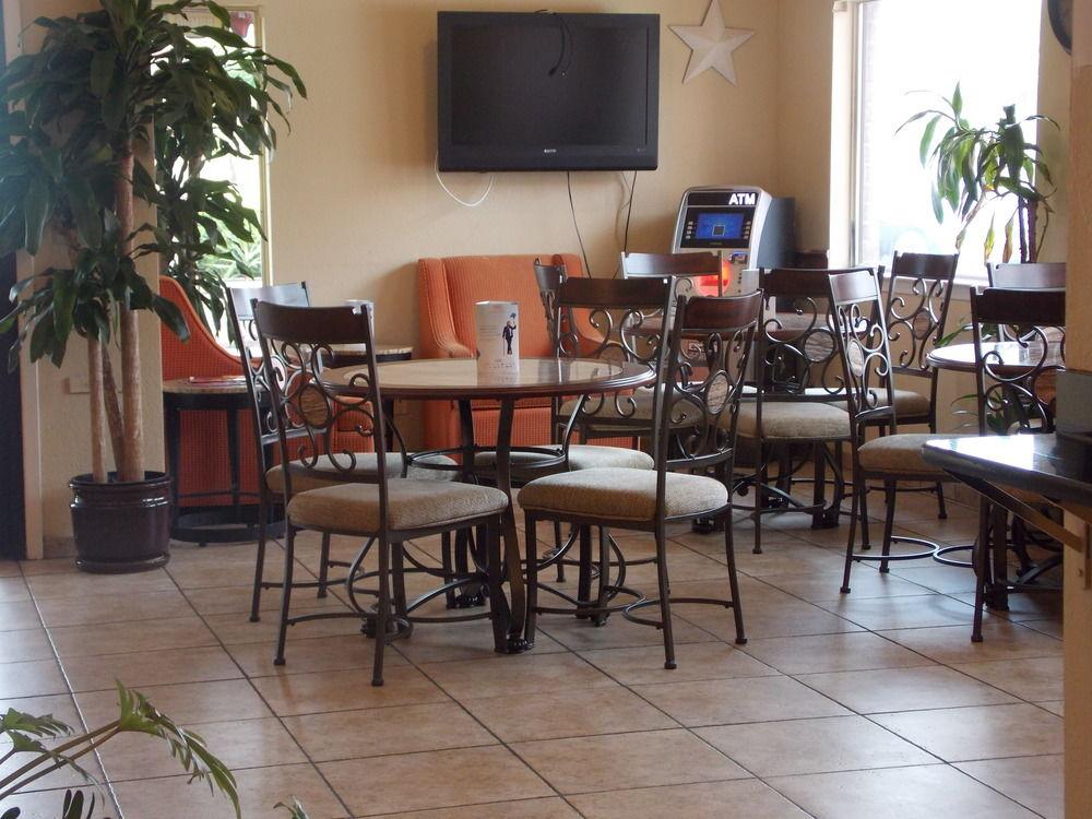 Econo Lodge Inn & Suites Downtown San Antonio Bagian luar foto