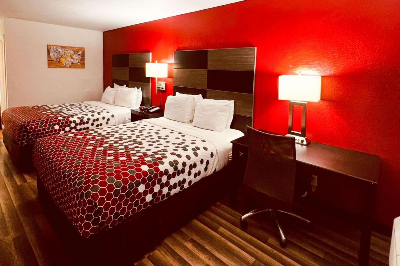 Econo Lodge Inn & Suites Downtown San Antonio Bagian luar foto